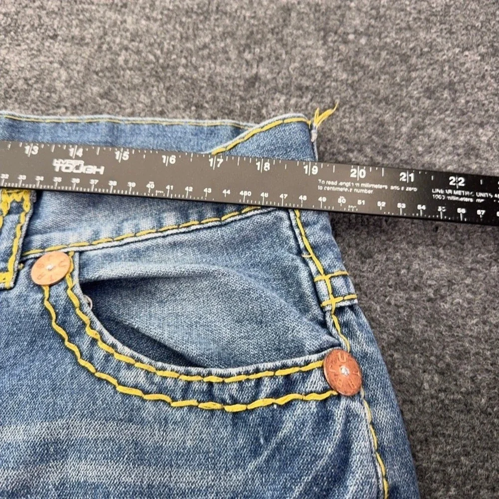 True Religion Ricky Super T Mens Jeans 40 Blue Medium Wash Yellow Stitching EUC
